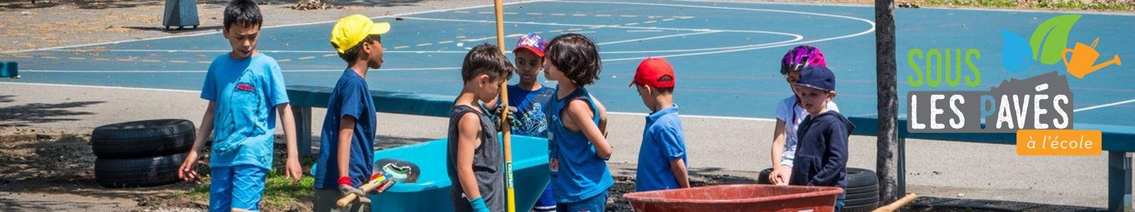 Sous les pavés... à l'école !